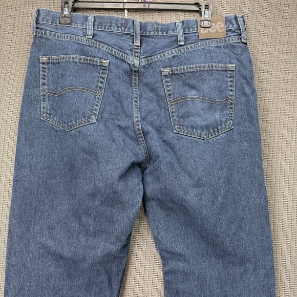 Lee Mens Size 40x34 Relaxed Fit Blue Denim Jeans 5 pocket design - Picture 10 of 11